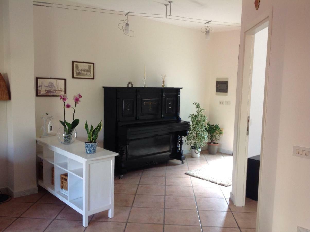 הוילה וירג'יו Casa Mario Dei Pini מראה חיצוני תמונה